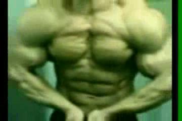 arab bodybuildier