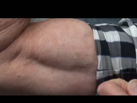 Thumb 16