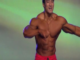 Hwang Chul-soon Posing