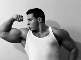 I want muscles
