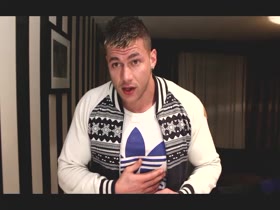 Thumb 4