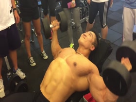 Topless muscle demo