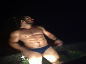 MIDNIGHT BEEF !