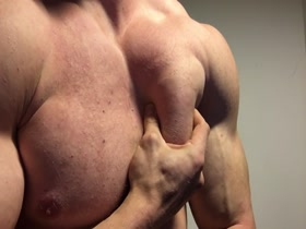 Thumb 8