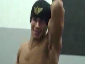 Thumb 8