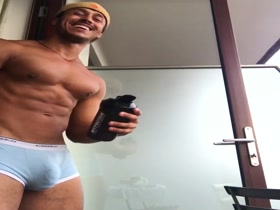 Thumb 9