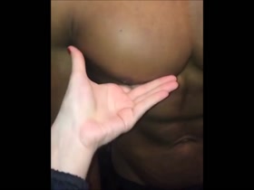 Thumb 4