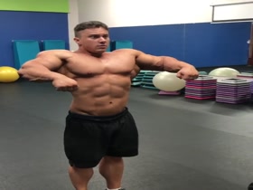 Elliott Posing