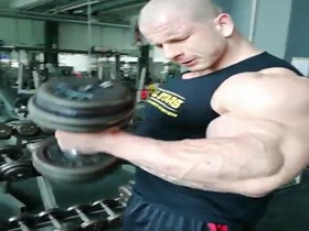 Krizo Blasts Arms