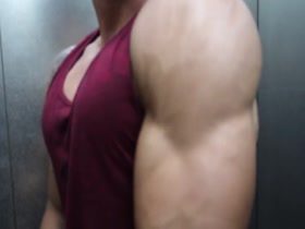 Thumb 5