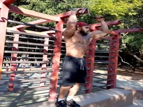 264 lbs. with abs!