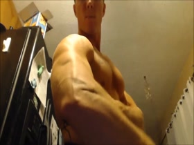 Thumb 16