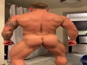 HARD NAKED FLEX !
