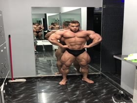 Gym Locker Room Posing Hotness!