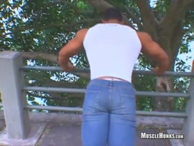 hunk in rio