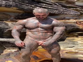 Thumb 11