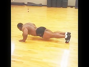 WATCH MICHEAL'S PUSHUP WORKOUT ROUTINE