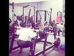 Thic Wide Muscle Ass!