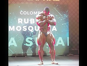 Rubiel Onstage